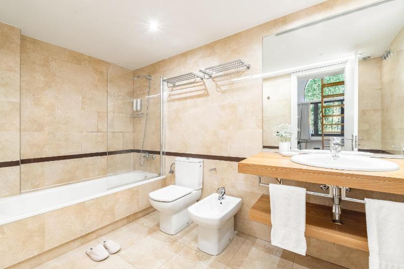 Suite image 2