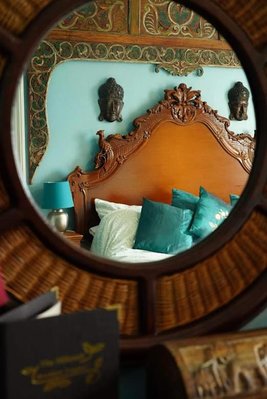 Standard King Room image 4