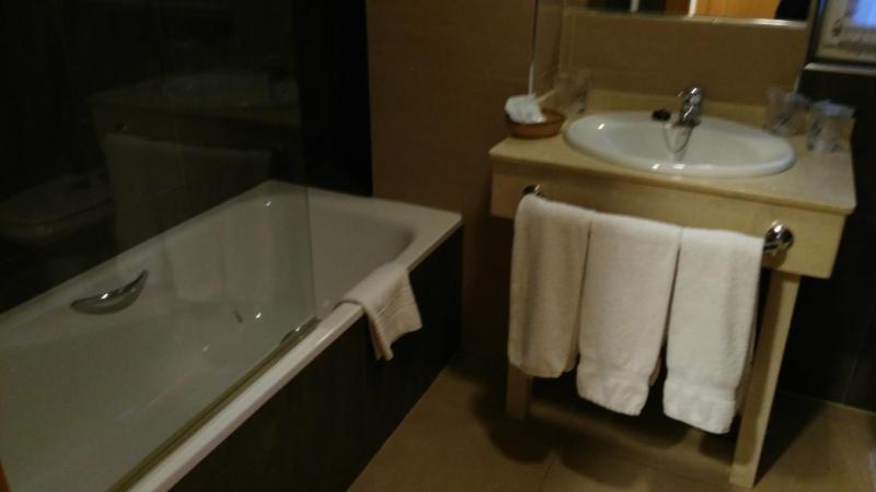 Triple Room image 4