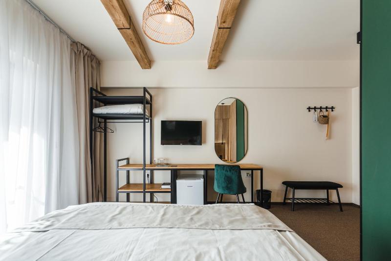Stokker Hotel - image 20