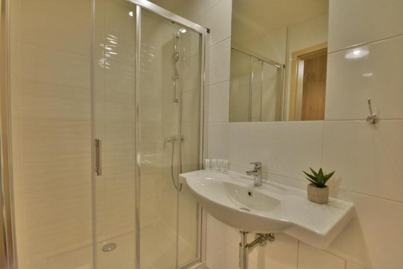Osiedle Cesarskie Apartamenty - Parking - Apartamenty Bryza - image 6