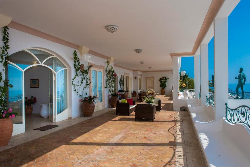Villa Santa Chiara Positano Suites - image 17