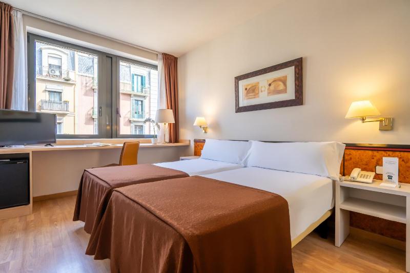 Superior Double Room image 1
