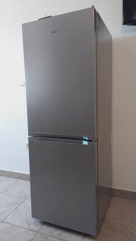 Apartment image 3