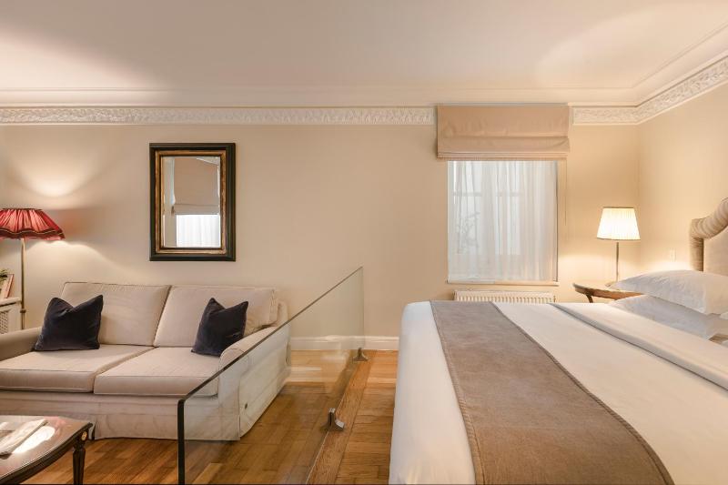 Special Offer - Junior Suite image 1