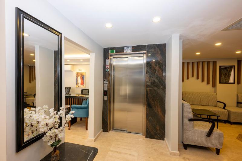 Double Room ( Annex Building) image 3