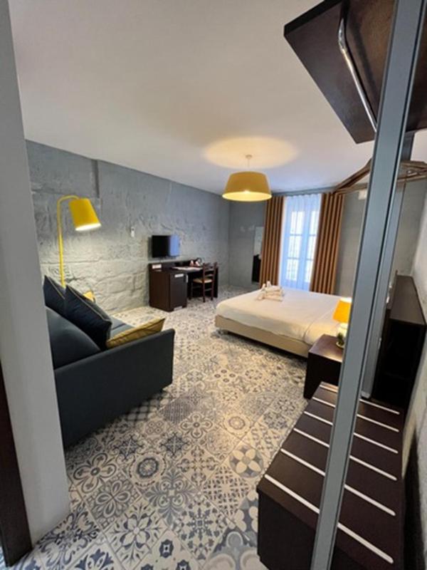 Superior Double Room image 2
