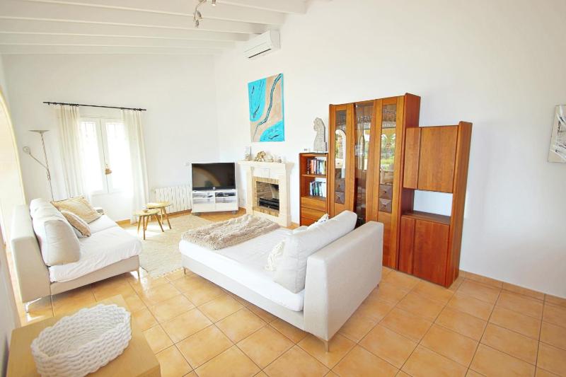 Golondrina - panoramic hillside holiday house in Moraira - image 22