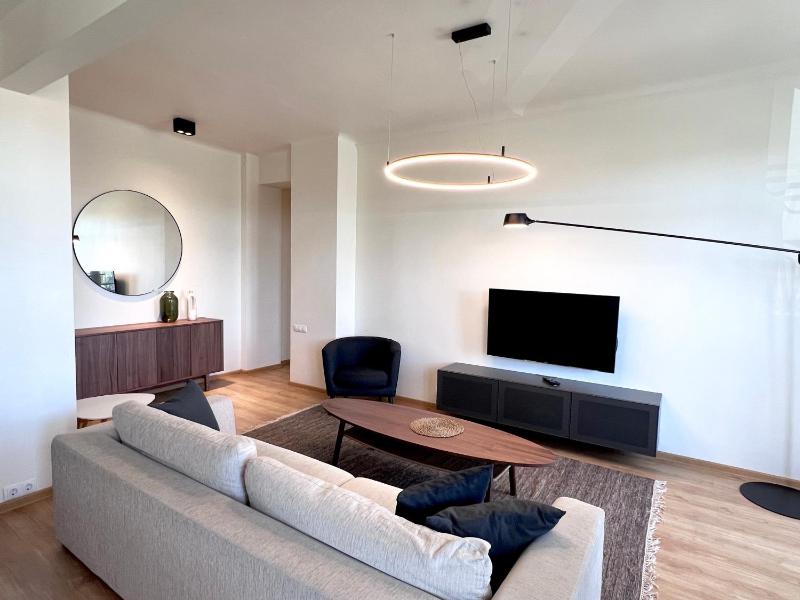 Vilnius Apartments & Suites - Town Hall - image 11