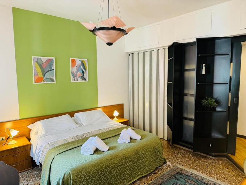 Ca' Zaccaria Two-Bedroom Apartment - Castello 4993 image 2