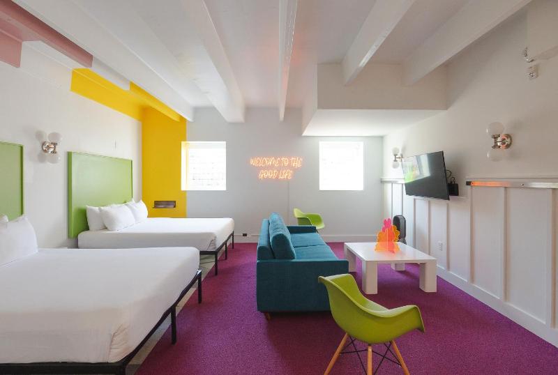 Suite 111 image 1