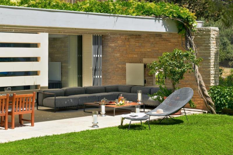 Luxury Beachfront Villa Castello Bol with private pool at the promenade Zlatni Rat at the beach in Bol - Brac - image 38