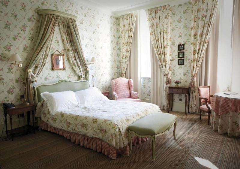 Deluxe Double Room image 1