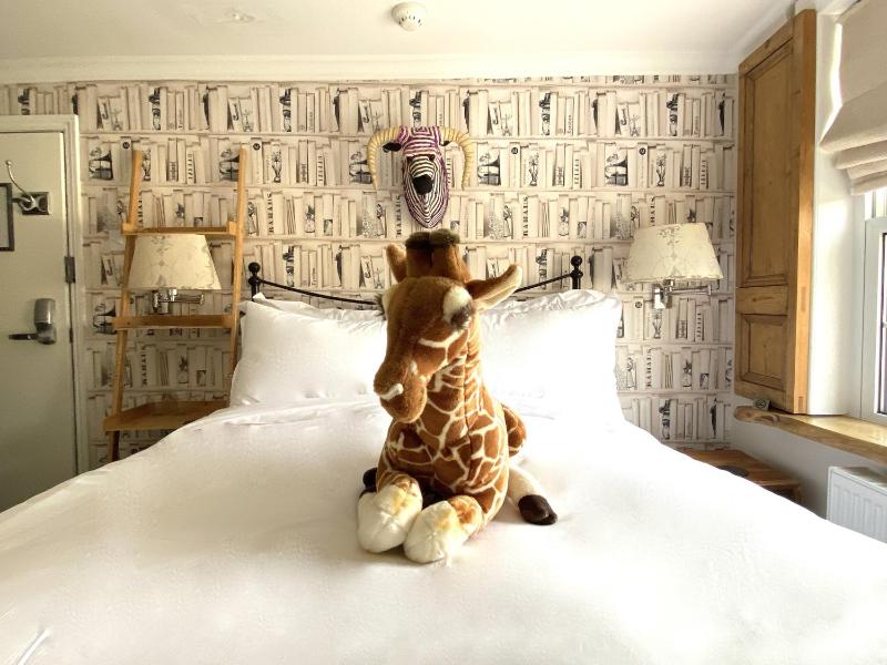 Double Room with Private Bathroom image 3