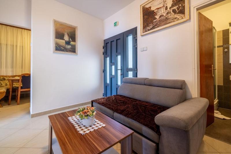 Apartments Brana - image 5