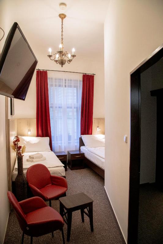 Two-Bedroom Suite image 2