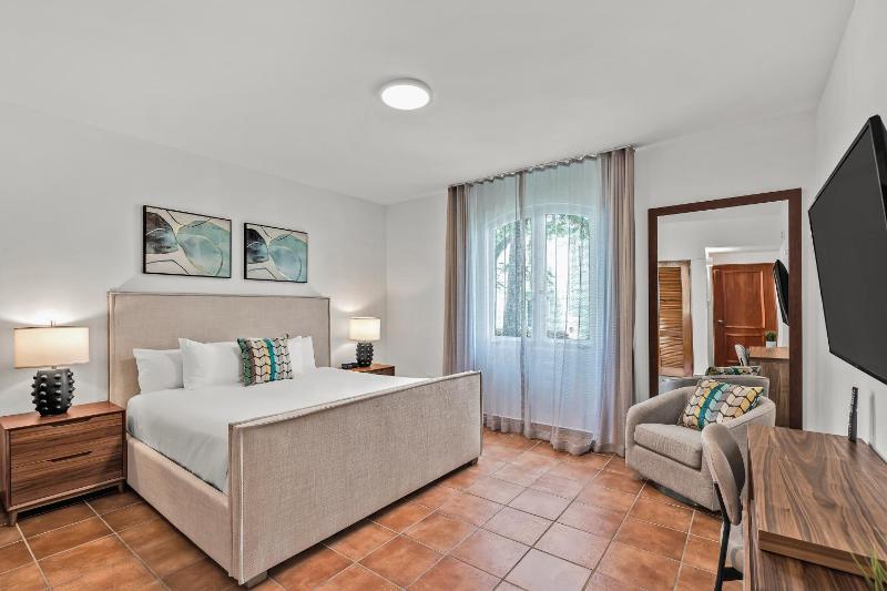1 Bedroom Garden View, Las Casitas Village image 3