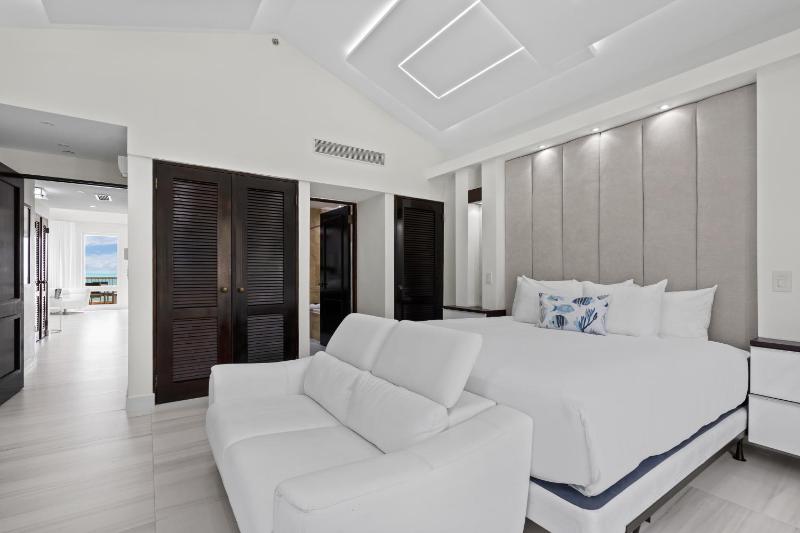 3 Bedroom Garden View, Las Casitas Village image 1