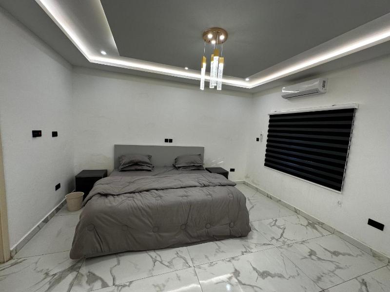 Double Room image 2