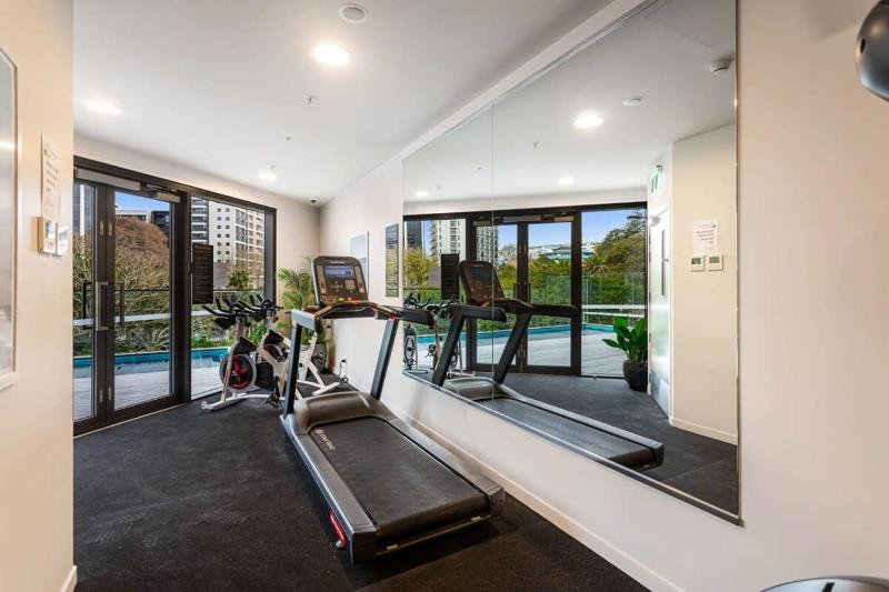 Auckland City Charm - 2BR Haven by Zodiak Stays - image 11