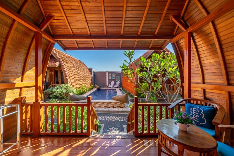 Villa Youlas Canggu Images