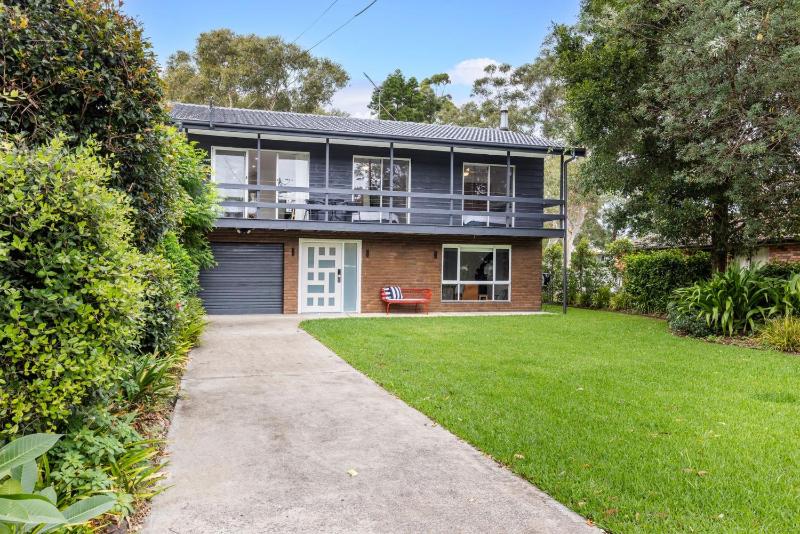 Coastal Oasis - Pet Friendly - 6 Mins Walk to Beach - image 24