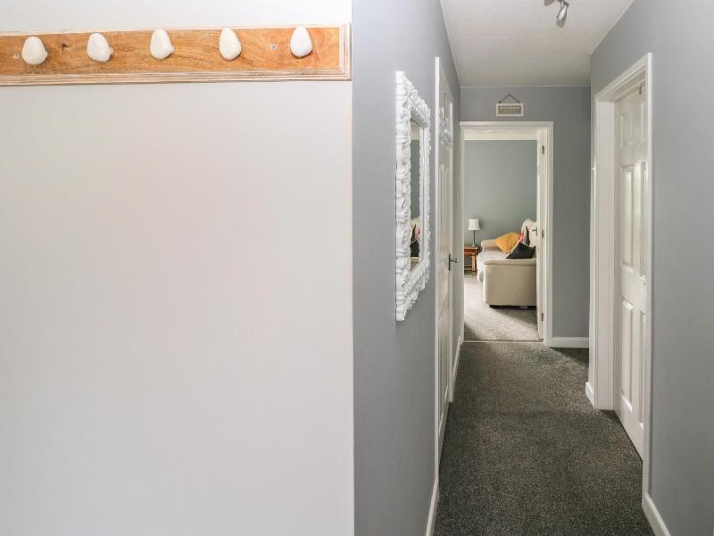 Clicketts Court - image 4
