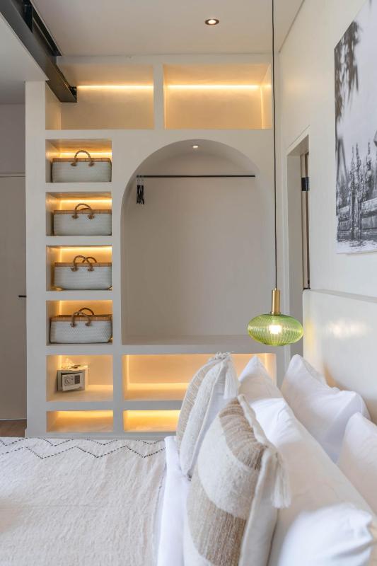 Villa Maverick - Brand New Classy 4BR Villa in Canggu - image 12
