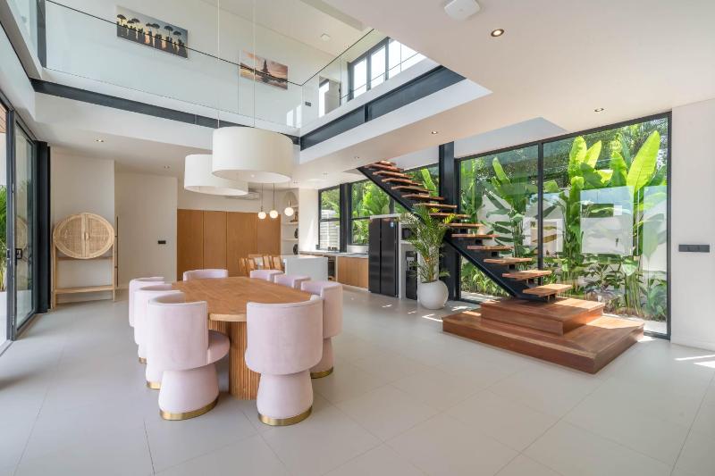 Villa Maverick - Brand New Classy 4BR Villa in Canggu - image 15