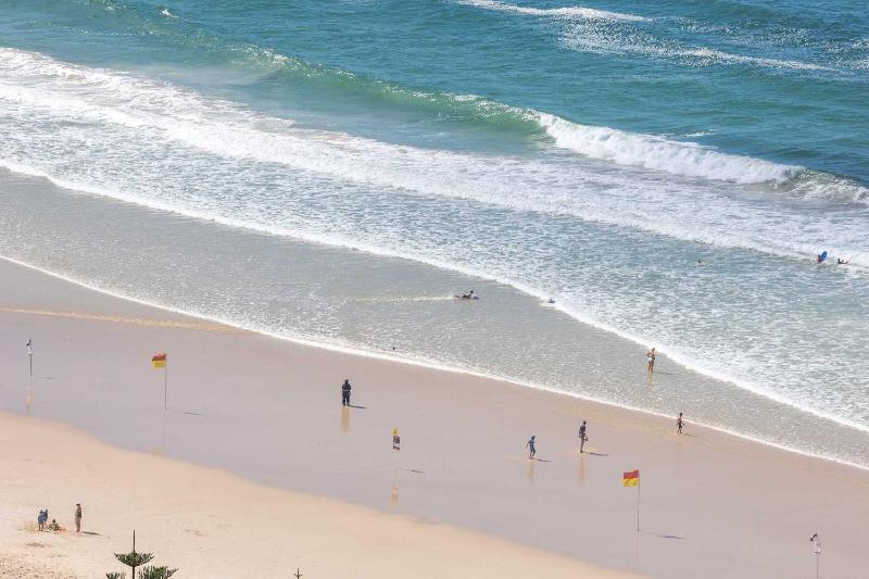 Beachside Stay at Sandbar Apartments Burleigh Heads - image 11