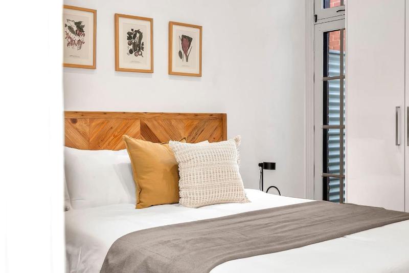 'The Cosy Corner' Classic Haven with Modern Comforts - image 11