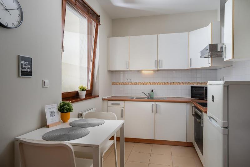 Central Passage Apartments by Vagabond Downtown - image 12