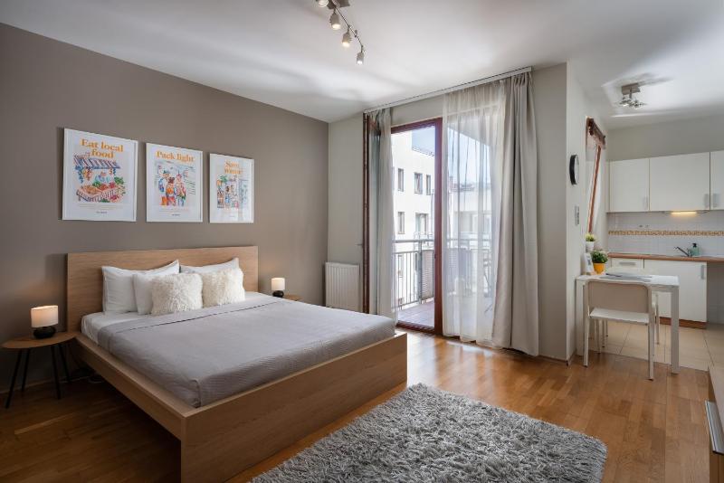 Central Passage Apartments by Vagabond Downtown - image 3