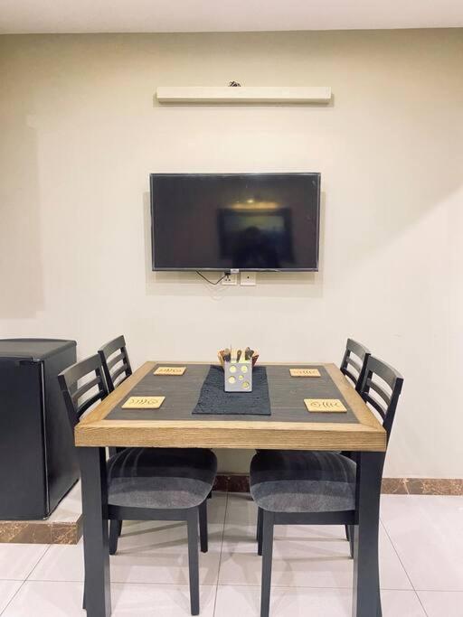 Bahria Town Lahore - NEXT INN Luxury Apartment to Admire your stay 102 - image 7