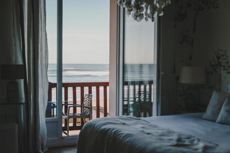 King Suite with Ocean View image 3