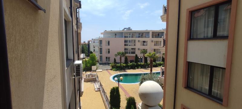 Dom-El Real Apartments in Raduga Complex - image 14