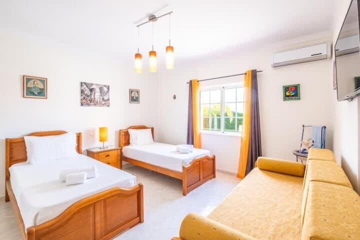 Casa Bella Vista - Fantastic spacious villa with beautiful views views of the Algarvian mountains Monchique - image 10