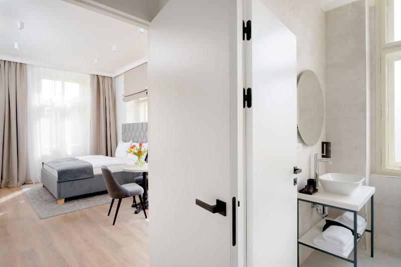 NOBILIS RESIDENCE - image 11