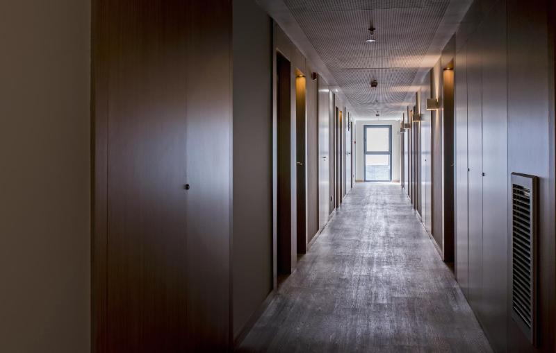 Standard Twin Room image 2