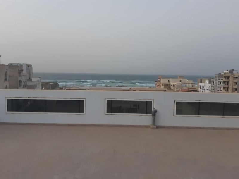 STUDIO à coté de la mer4 a la plage yoff - image 8