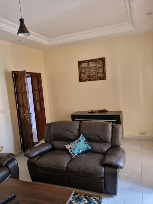 Appartement avec vue sur la mer23 a la plage yoff - image 9