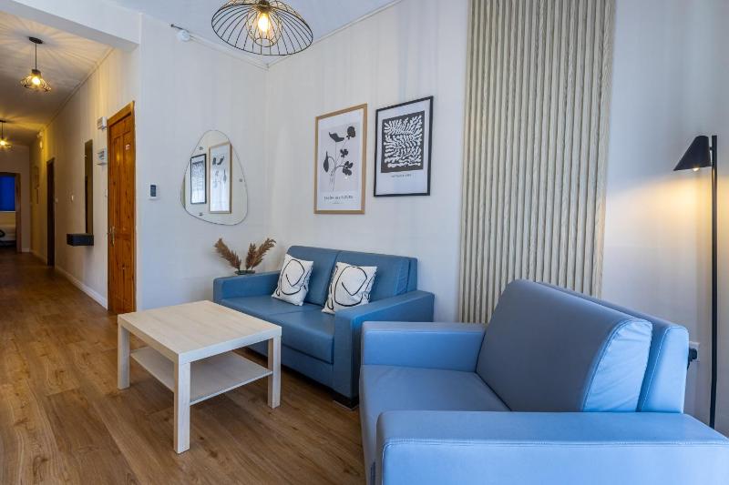Three-Bedroom Apartment (5 Adults) image 4