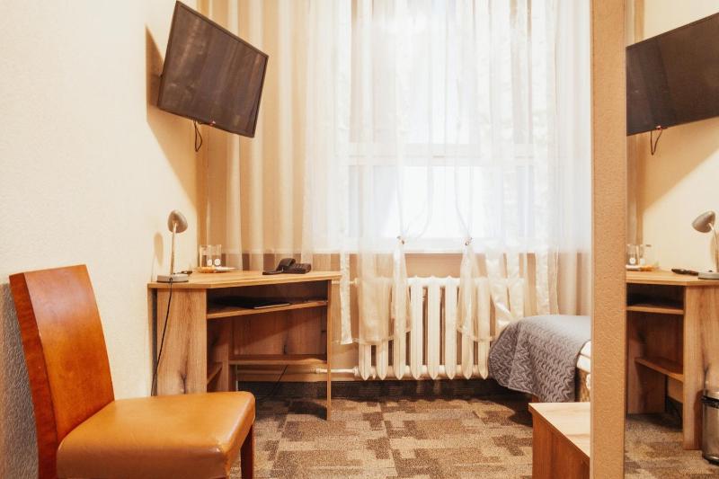 Single Room image 4