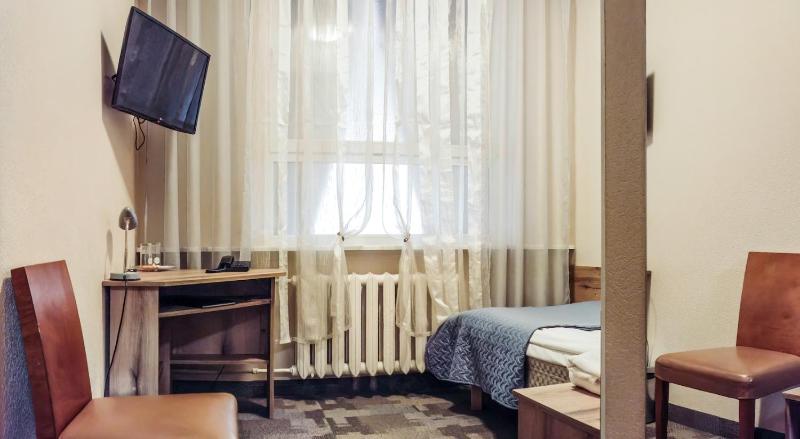 Single Room image 2