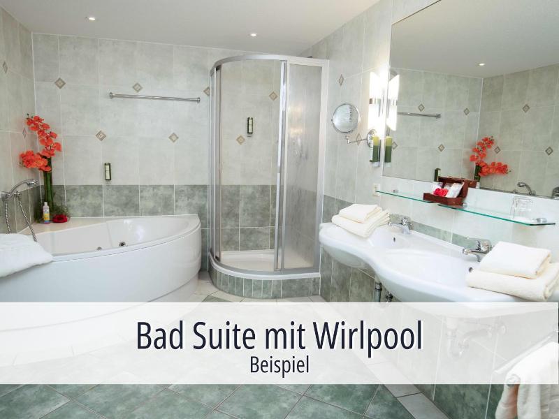 Suite with Balcony image 2