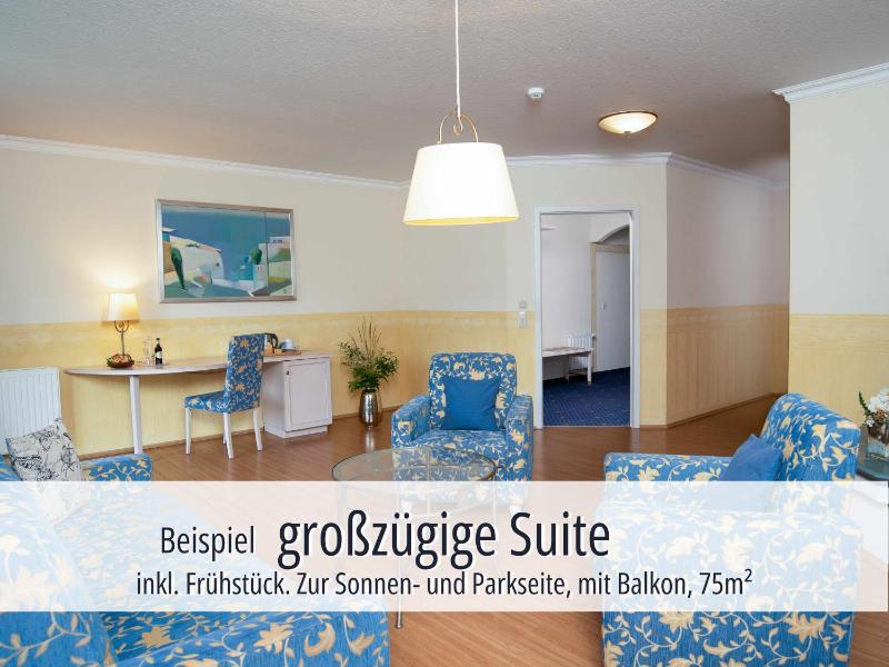 Suite with Balcony image 1