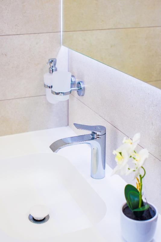 Myflats Luxury Cathedral - image 38