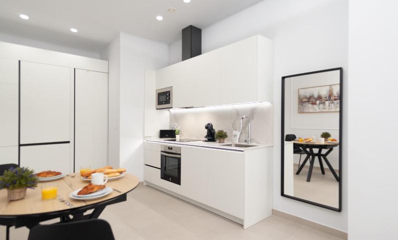 Myflats Luxury Cathedral - image 37