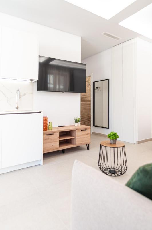 Myflats Luxury Cathedral - image 45
