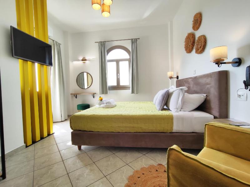 Deluxe Double Room with Sunrise view image 1